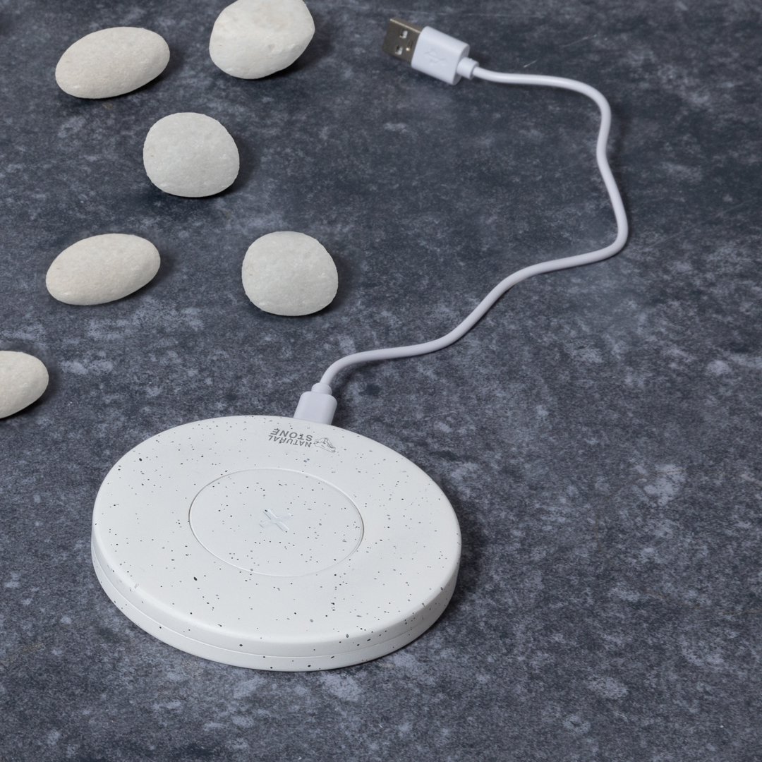 Charger Lukater
