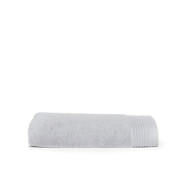 DELUXE BATH TOWEL