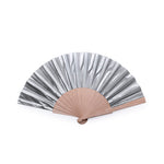 Fan with ribs in natural wood and polyester fabric with shiny finishing